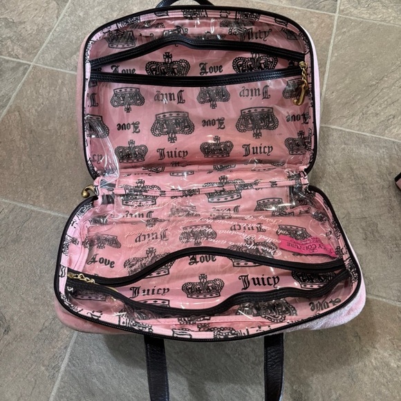 Vintage Y2K Juicy Couture Once Upon A Time Baby Pink Makeup Bag and Travel Case - Picture 4 of 12